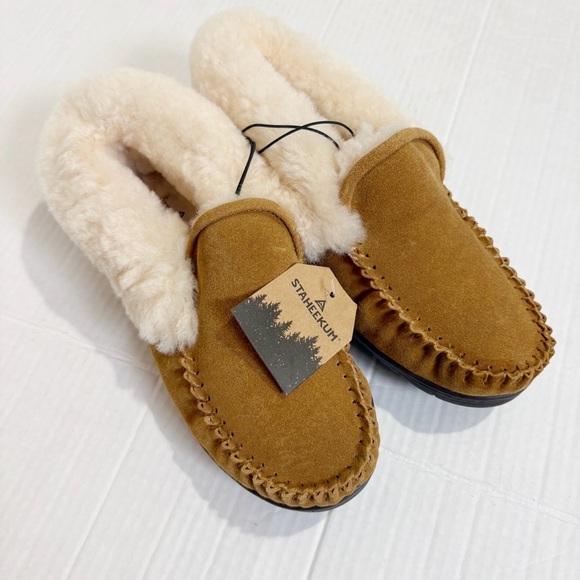 Staheekum Mountain Moccasin Wheat Suede Shearling Slippers Size 7 NWT New Brown - Picture 1 of 11